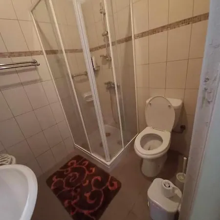 Ivi's House Giolou * Πάφος